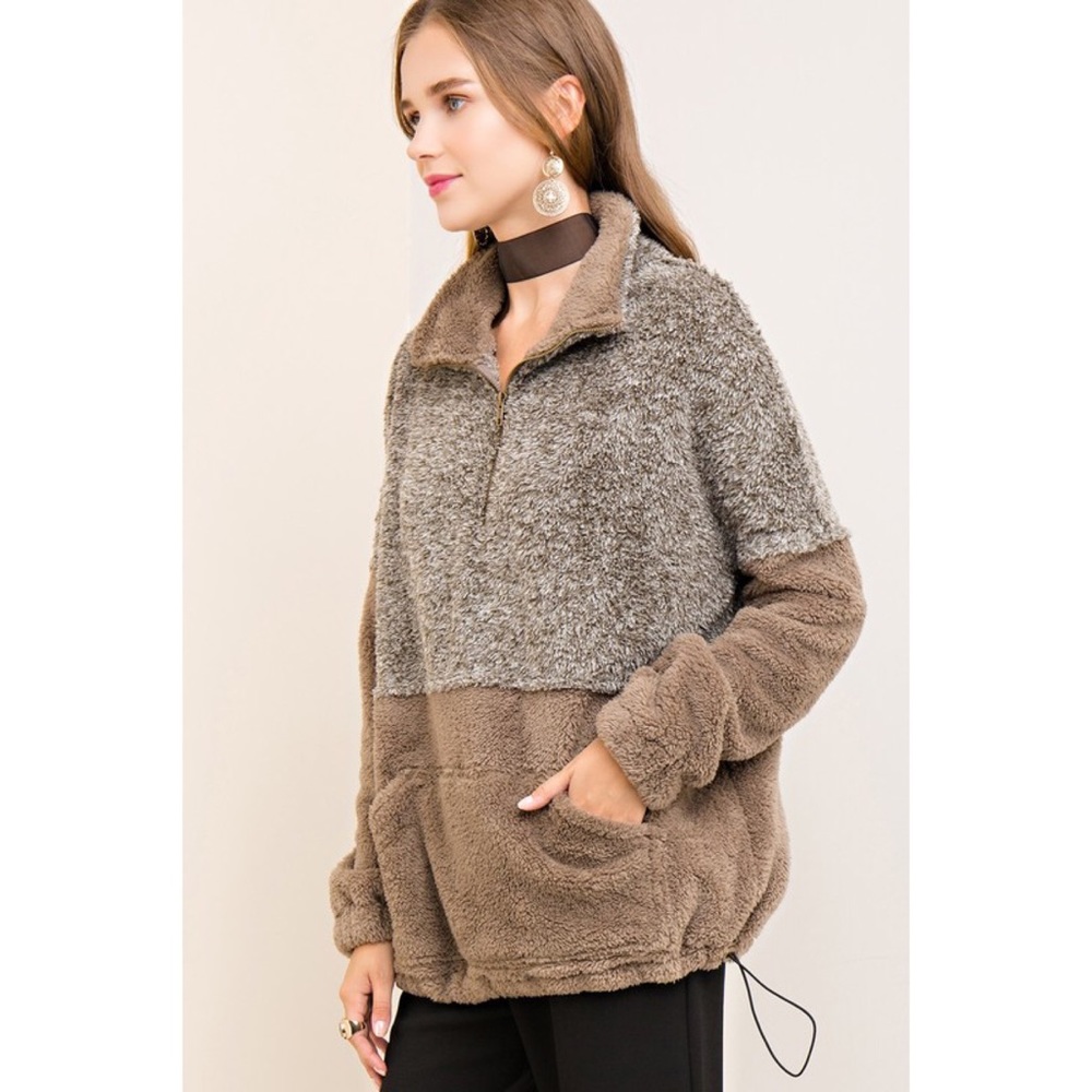 LAST ONE!! Color Block Sweater - Picture 4 of 5