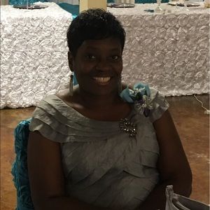 Meet your Posher, Cynthia