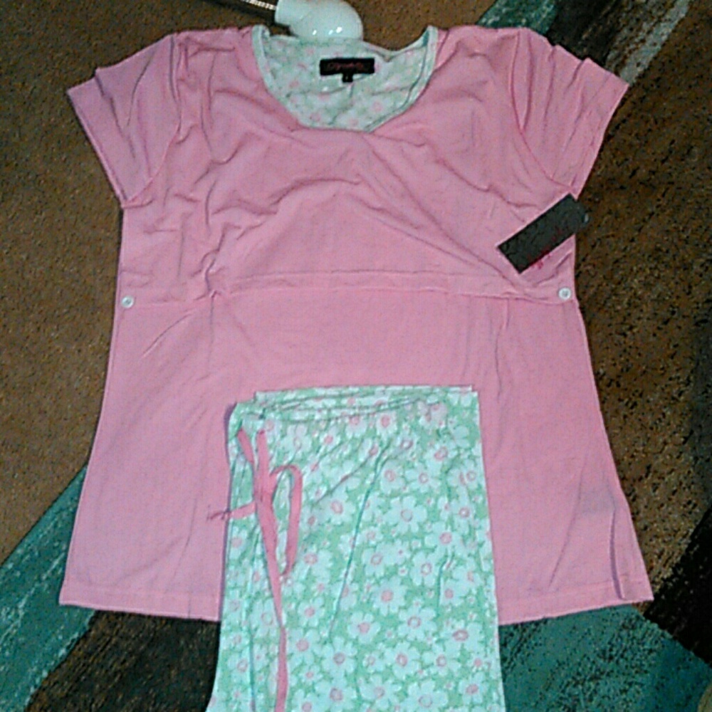 Nursing pajama set