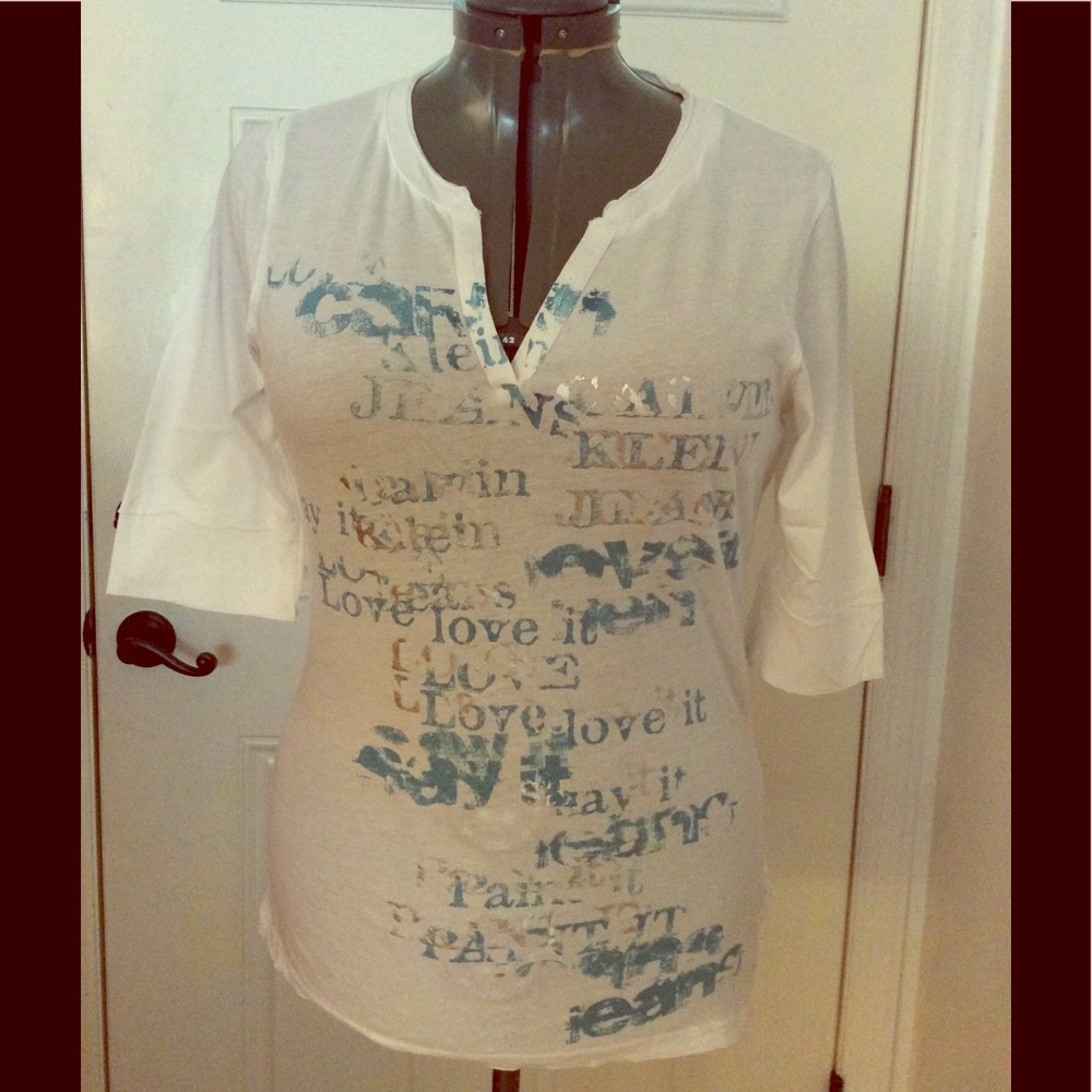 Women's like new Calvin Klein shirt..