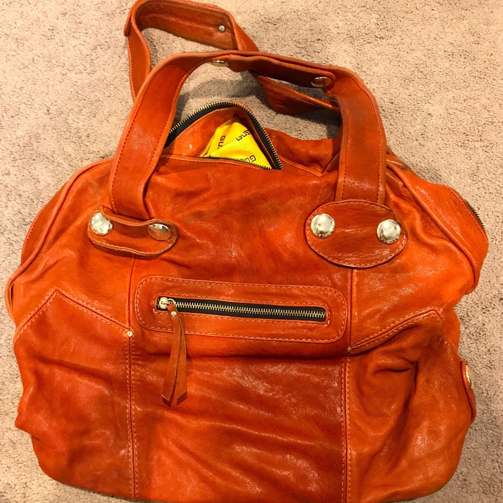 Gustto Bowler Bag