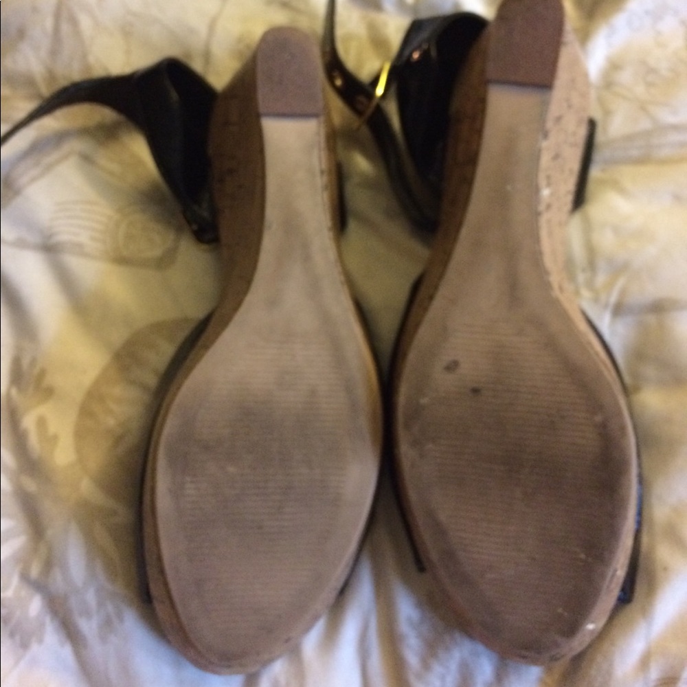 sale Black/gold Wedge Sandals - Picture 6 of 7