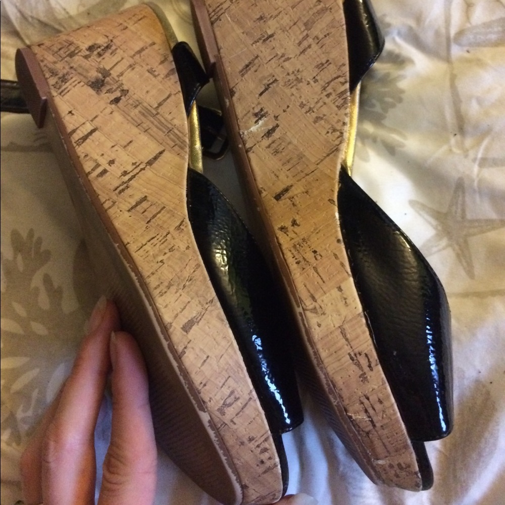 sale Black/gold Wedge Sandals - Picture 7 of 7