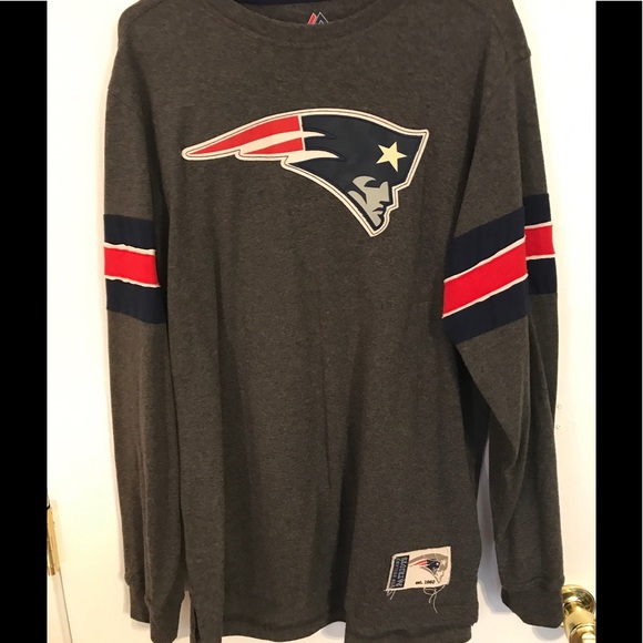 Majestic patriots long sleeve size L, NWT - Picture 1 of 7