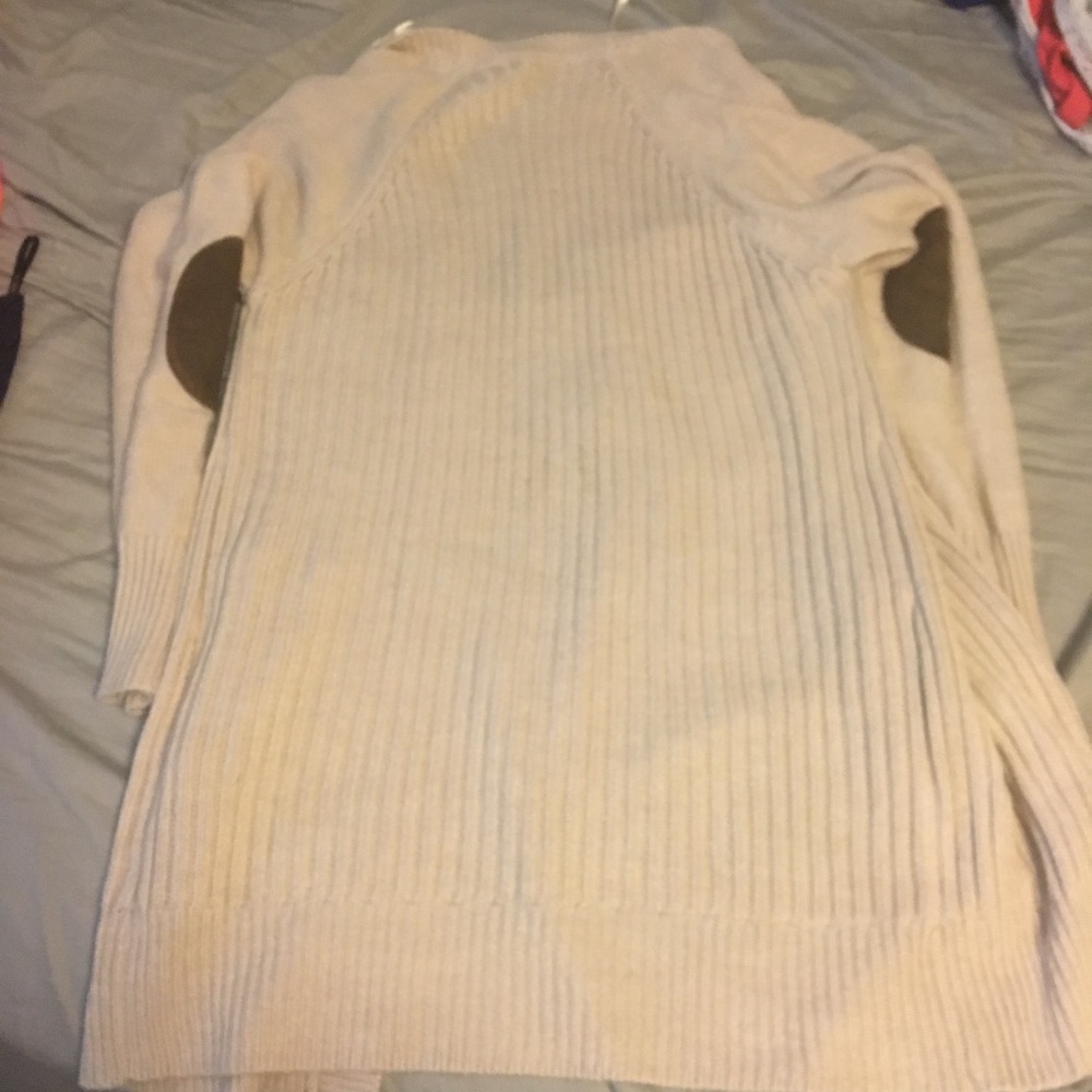 Cardigan - Picture 2 of 2