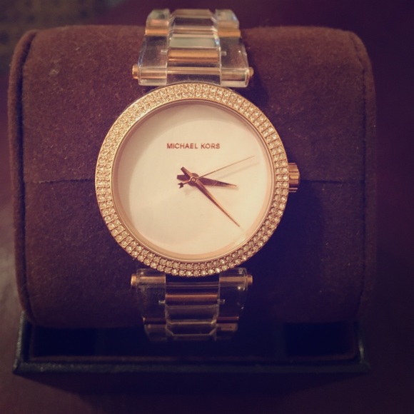 Watch - Picture 1 of 4