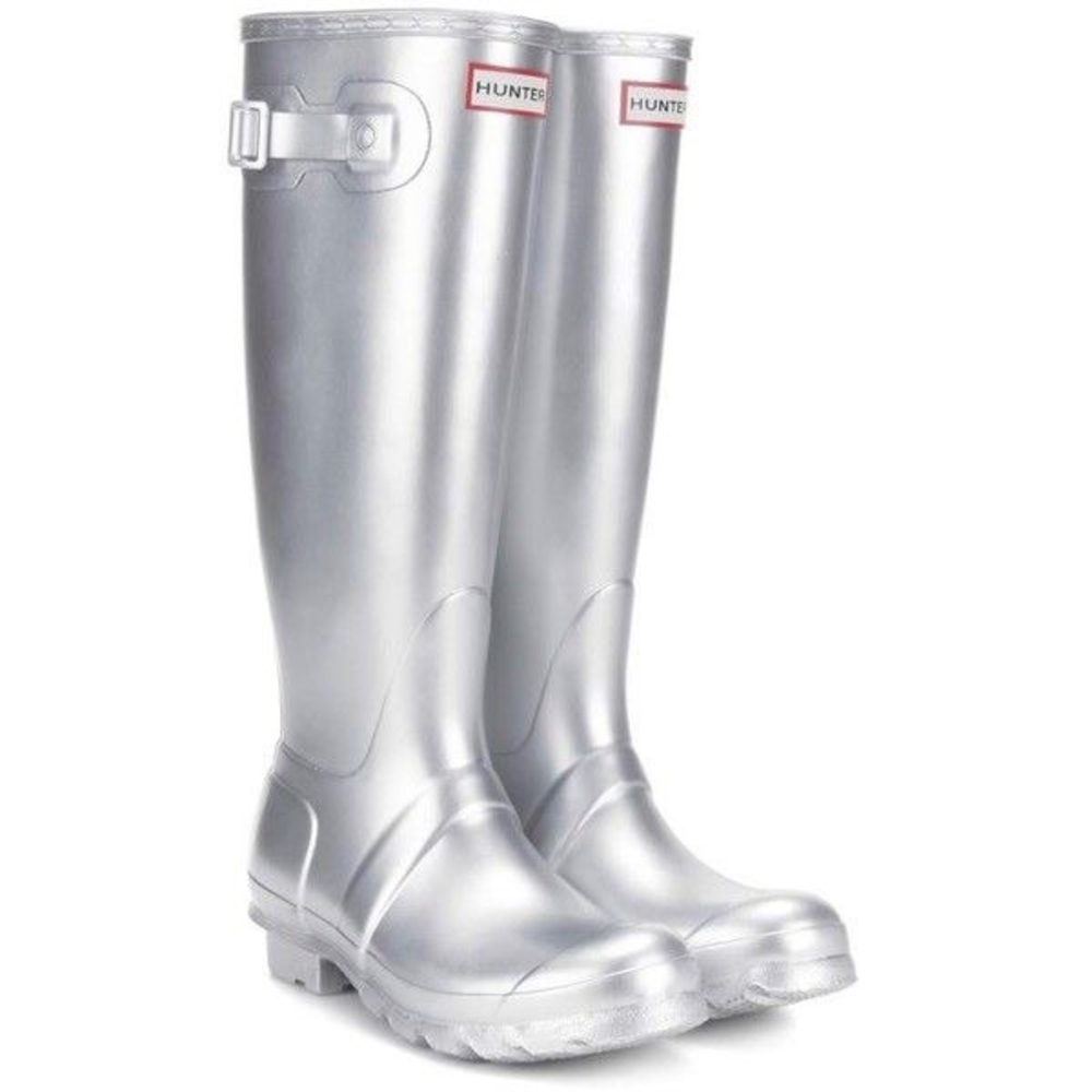 Hunter Silver Tall Rain Boots, size 7
