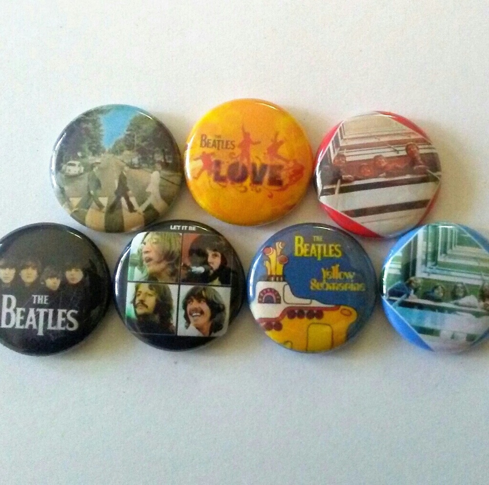 7 Beatles Pin Lot