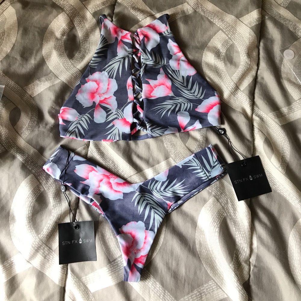 Stone Fox Swim set