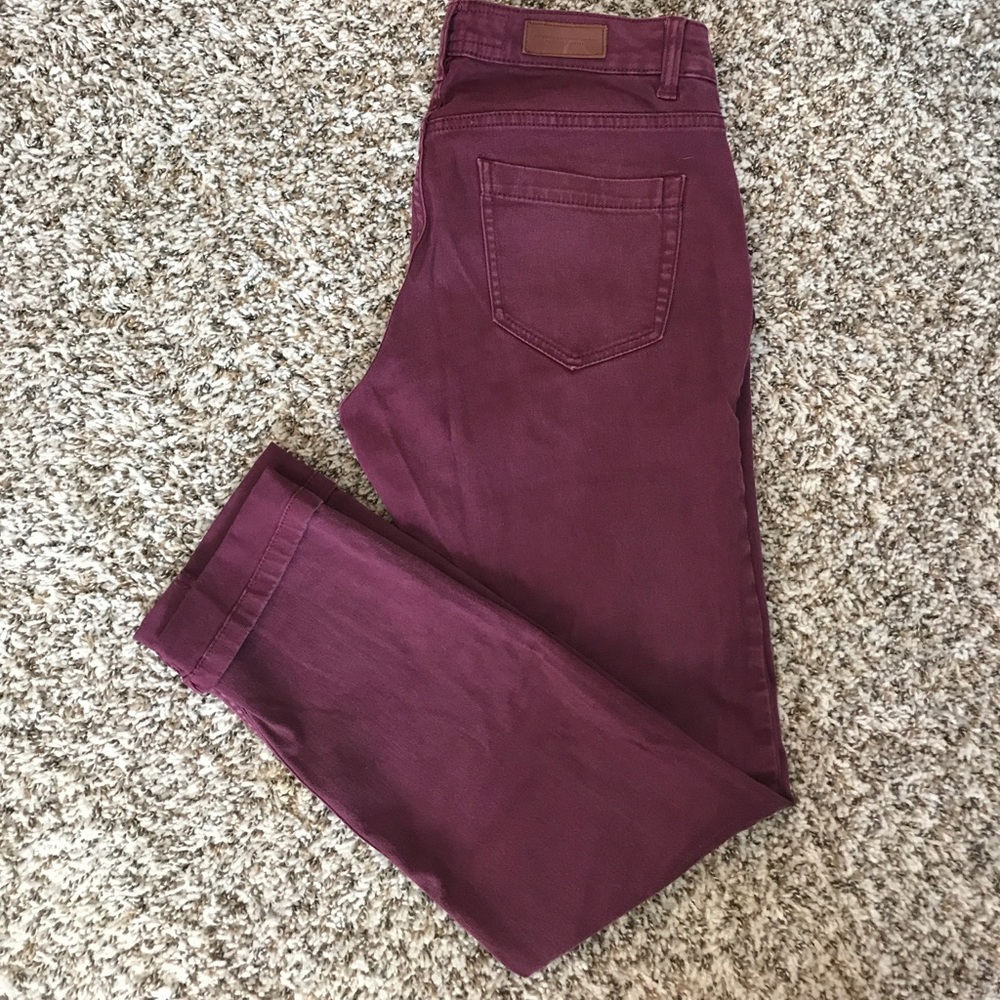 Maroon skinny jeans
