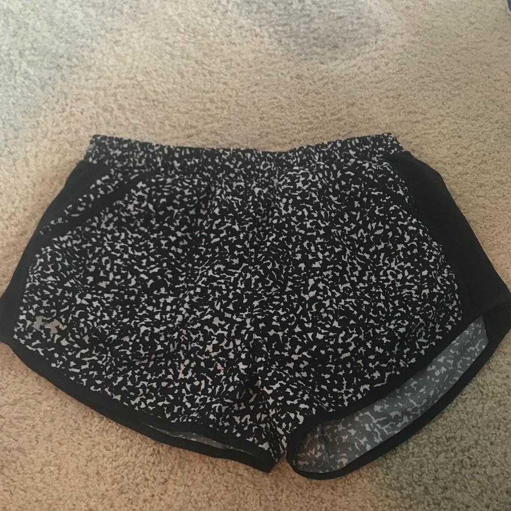 Under armor heat gear running shorts