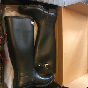 Hunter tour boots