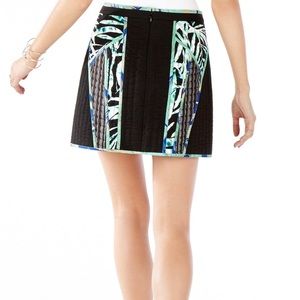 BCBG Andrick Palms Print-Blocked Miniskirt