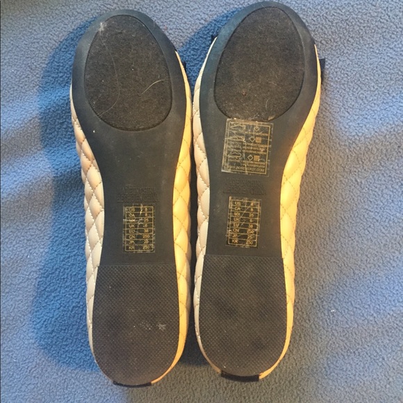 Beige and black quilted bow flats - Picture 3 of 3