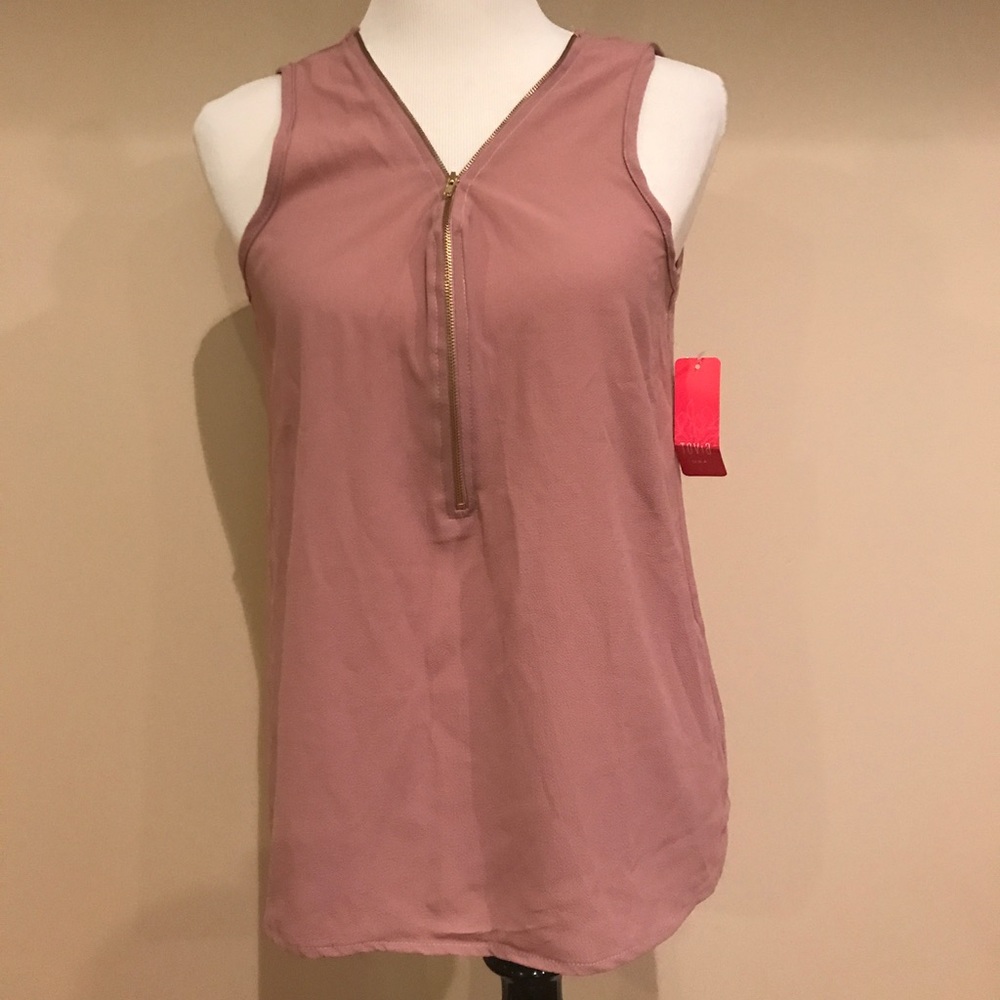 Nursing zip up mauve pink gold shirt tank