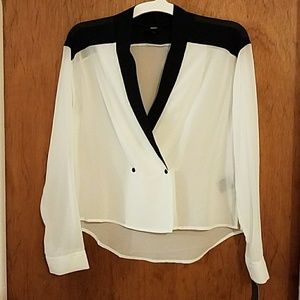 Women's sheer blouse NWT sz S/P