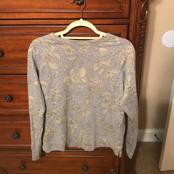 Banana Republic Tops - Lightweight sweatshirt Banana Republic Tops - Lightweight sweatshirt