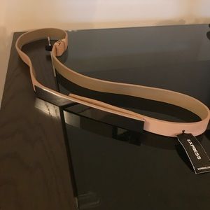 Tan and Silver Belt✨