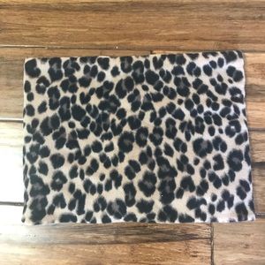 NEW without tags. Leopard fleece scarf!