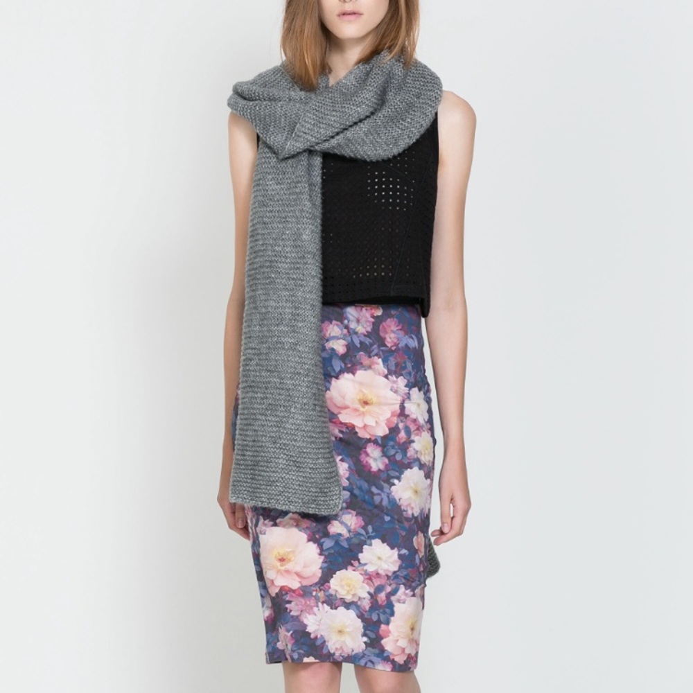❌SOLD❌ Floral pencil skirt