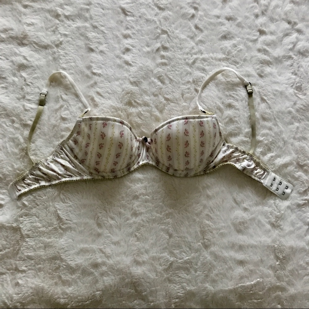 Victoria's Secret Balconet Bra 32D