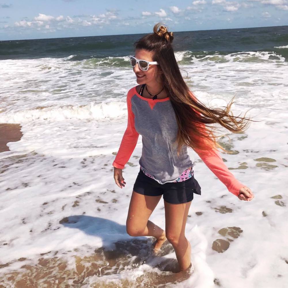 Meet your Posher, Alyssa