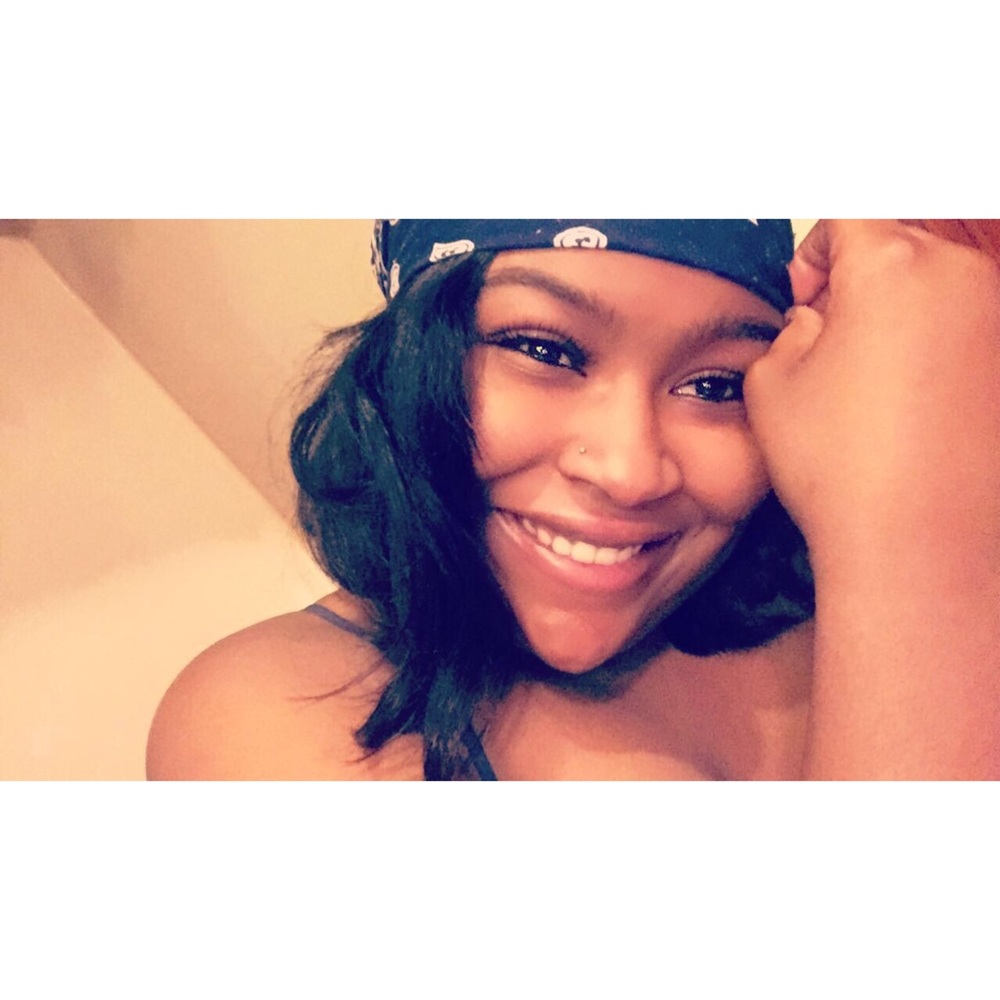 Meet your Posher, Kamry