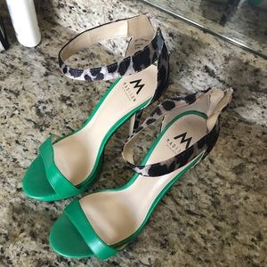 Madison by shoe dazzle - Kelly green stilettos