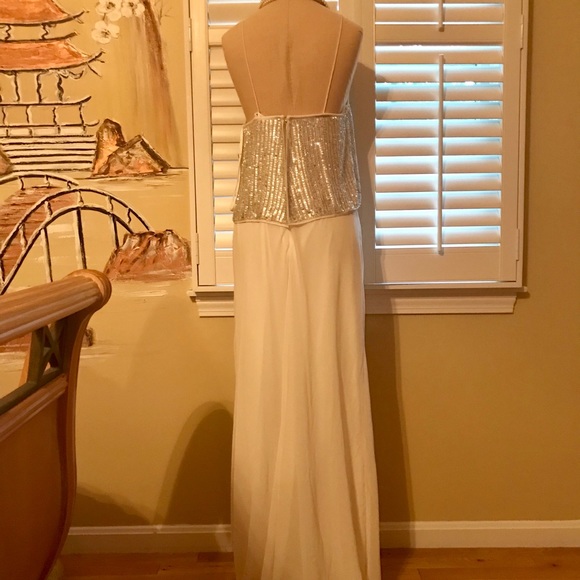 Aidan Mattox pop over gown - Picture 7 of 8