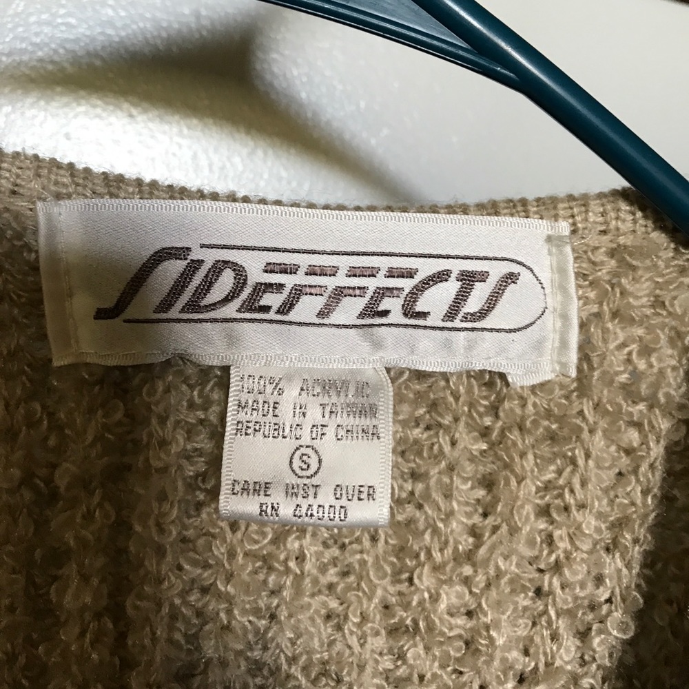 Women's Long Sweater - Picture 2 of 3