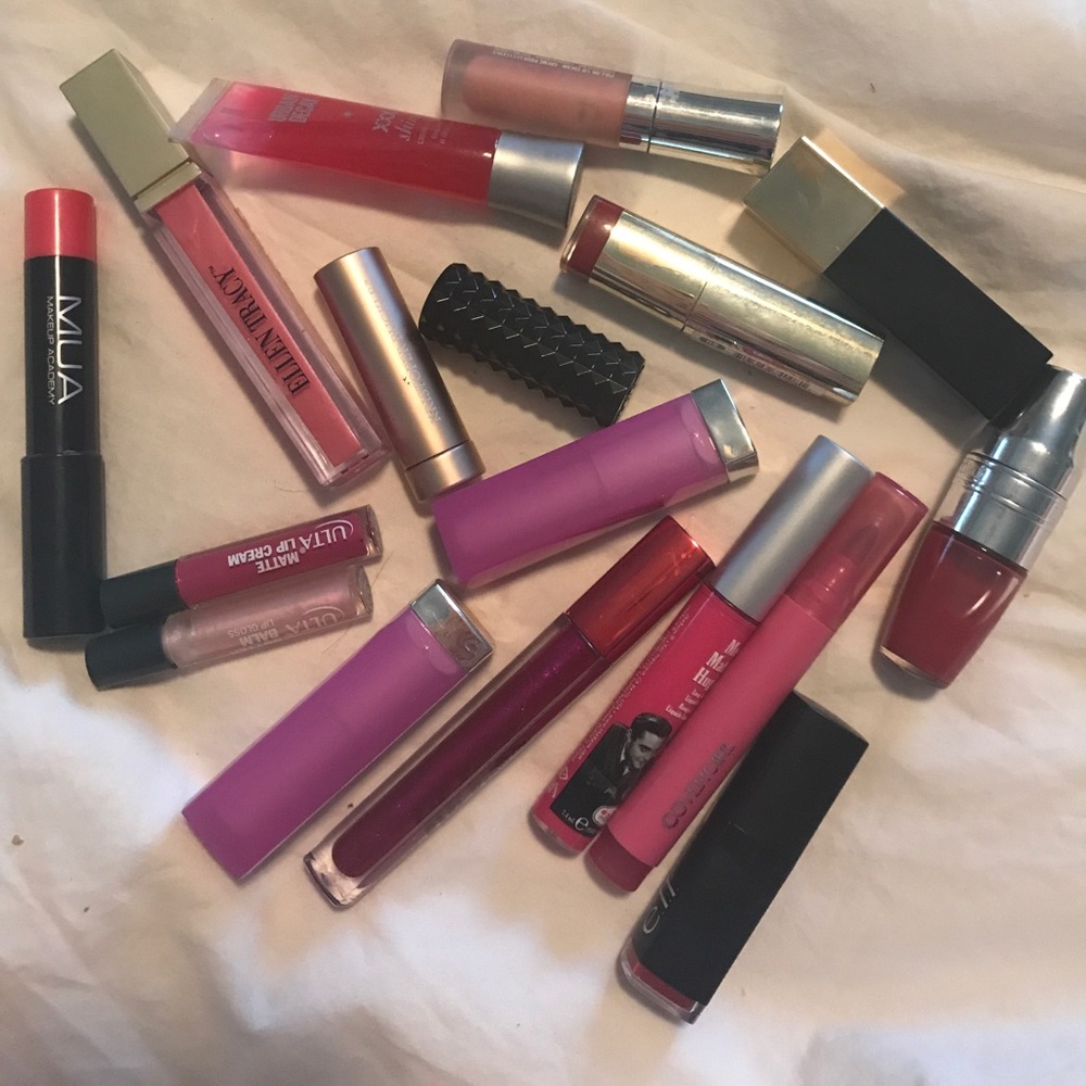 Lipgloss/lipstick bundle *used*