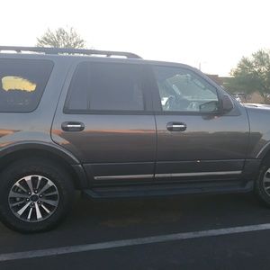 Meet your Posher, Adriana