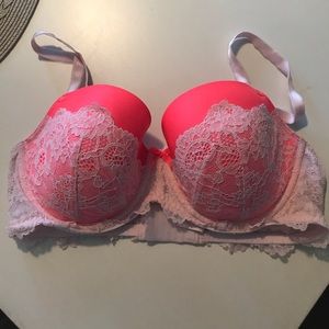 Victoria’s Secret lace bra