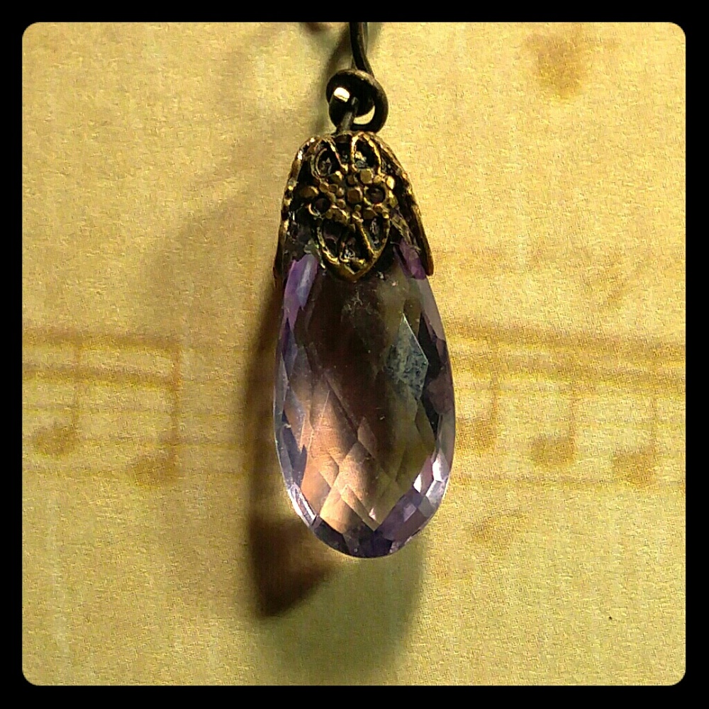 #0124 Eye-Clean Amethyst Pendant