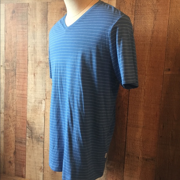 PERRY ELLIS Striped V-neck - Picture 3 of 6