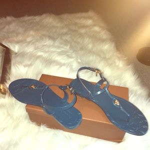 Coach size 10 Sandal!