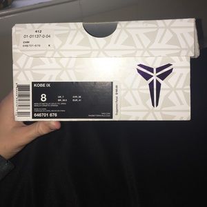 Kobe IX size 8