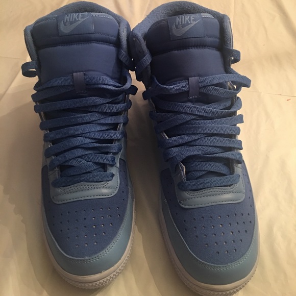 mens blue nike top