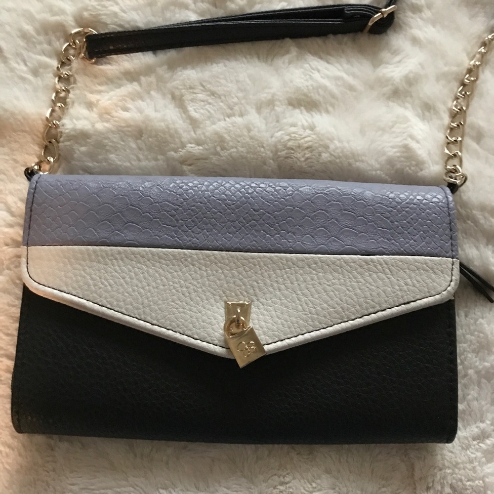 Jessica Simpson Crossbody Wallet