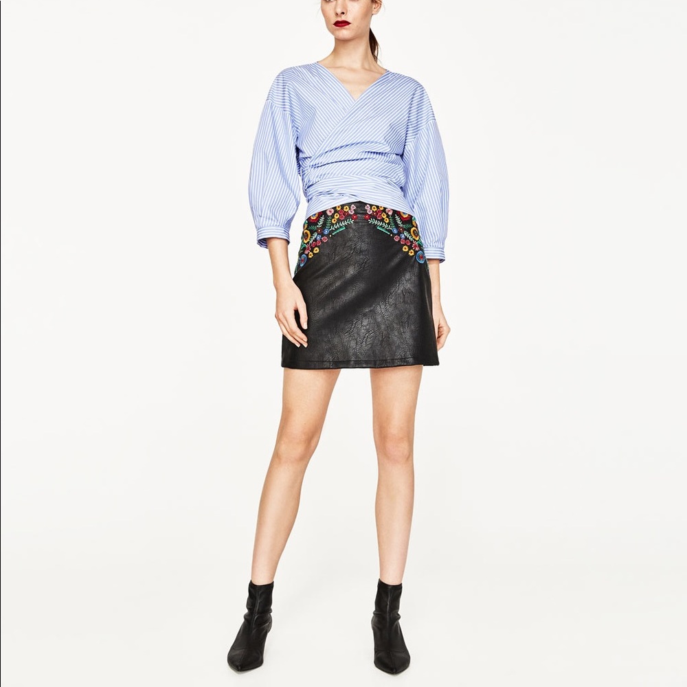Zara black floral embroidery skirt