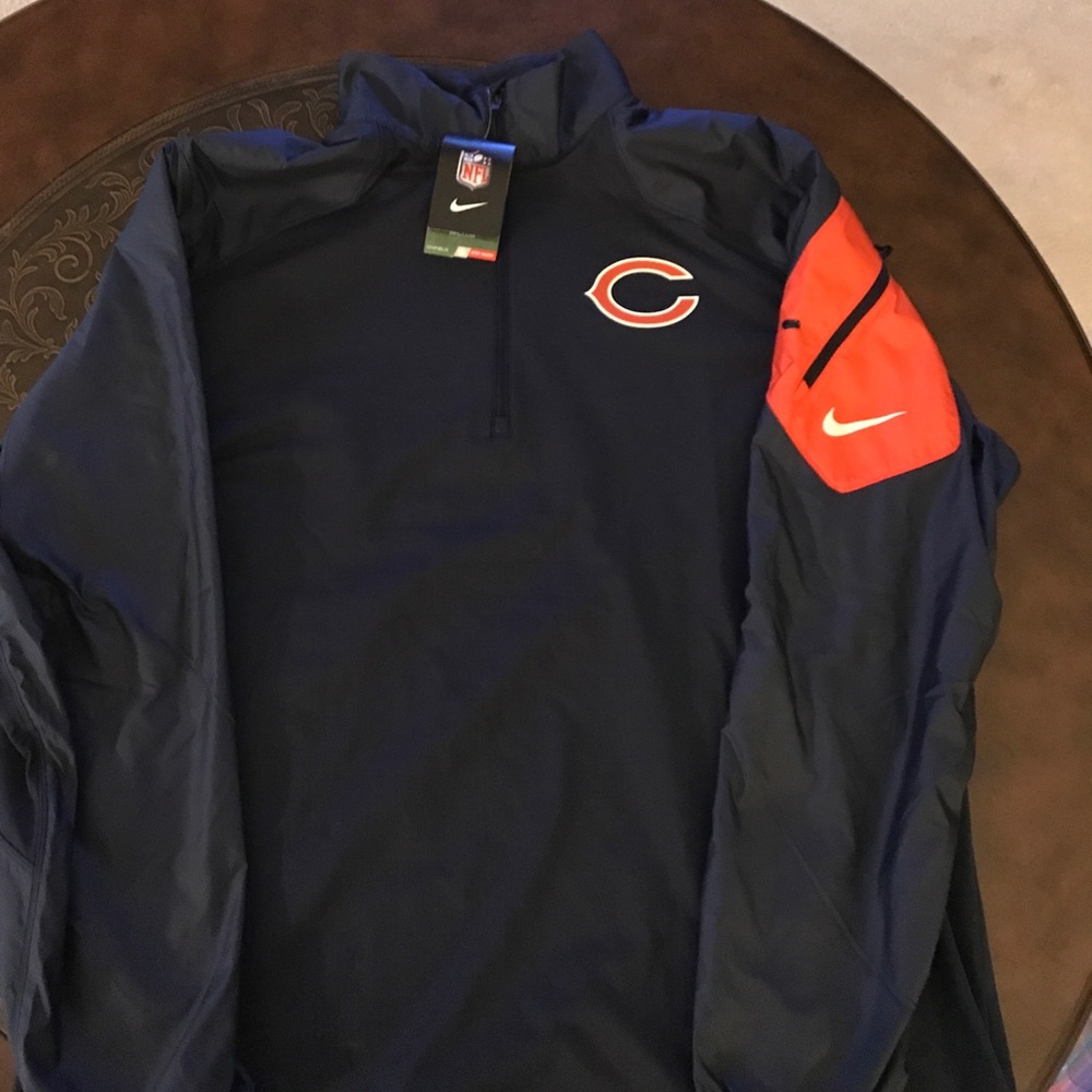 Nike Chicago Bears Coaches Pullover.