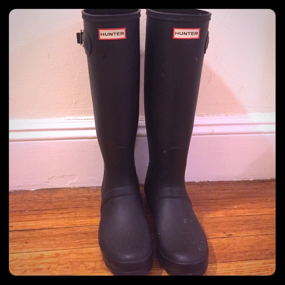 Black Hunter Boots