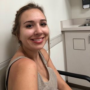 Meet your Posher, Joy