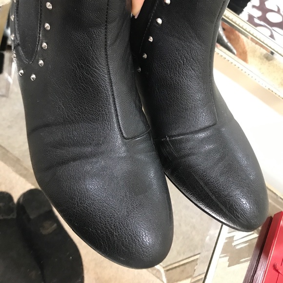 Studded flat booties - Picture 4 of 4