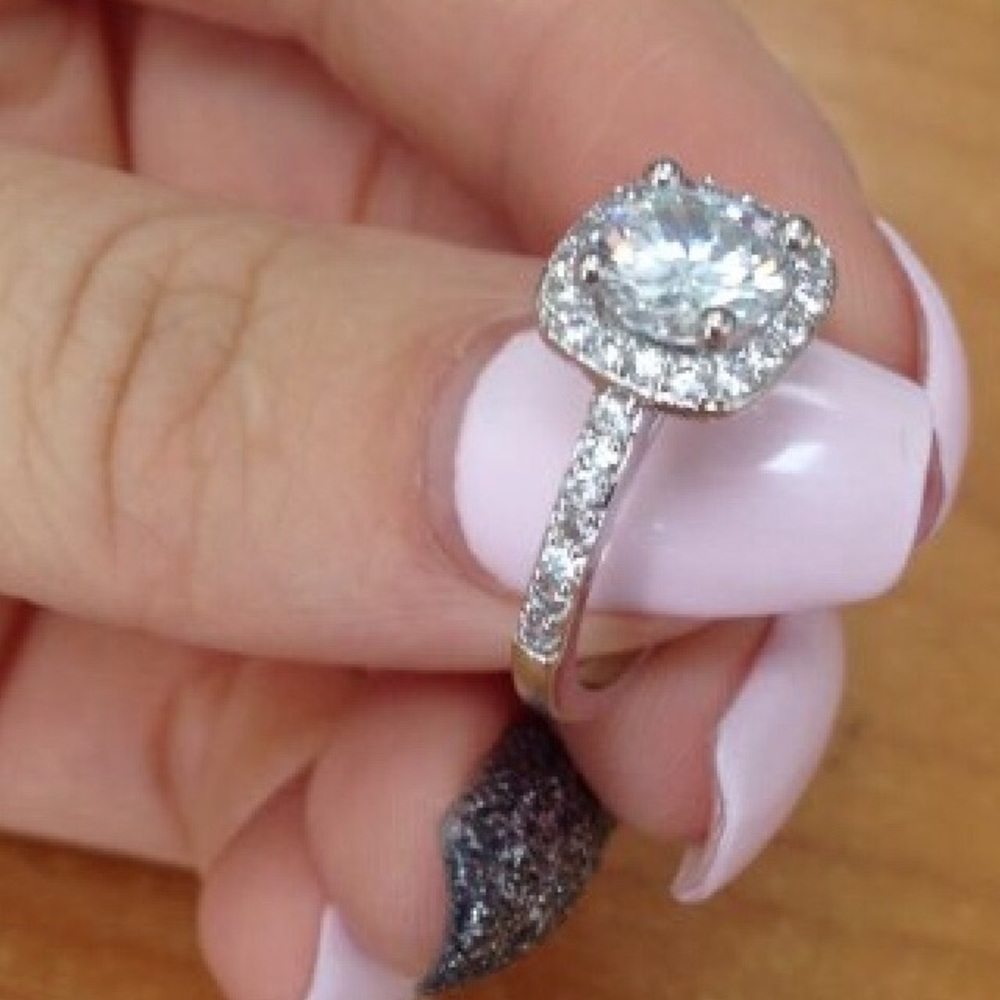 Beautiful Ring 💍 Brand New