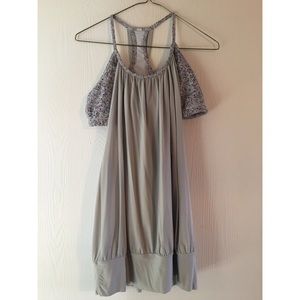 Lululemon tank top with built in bra