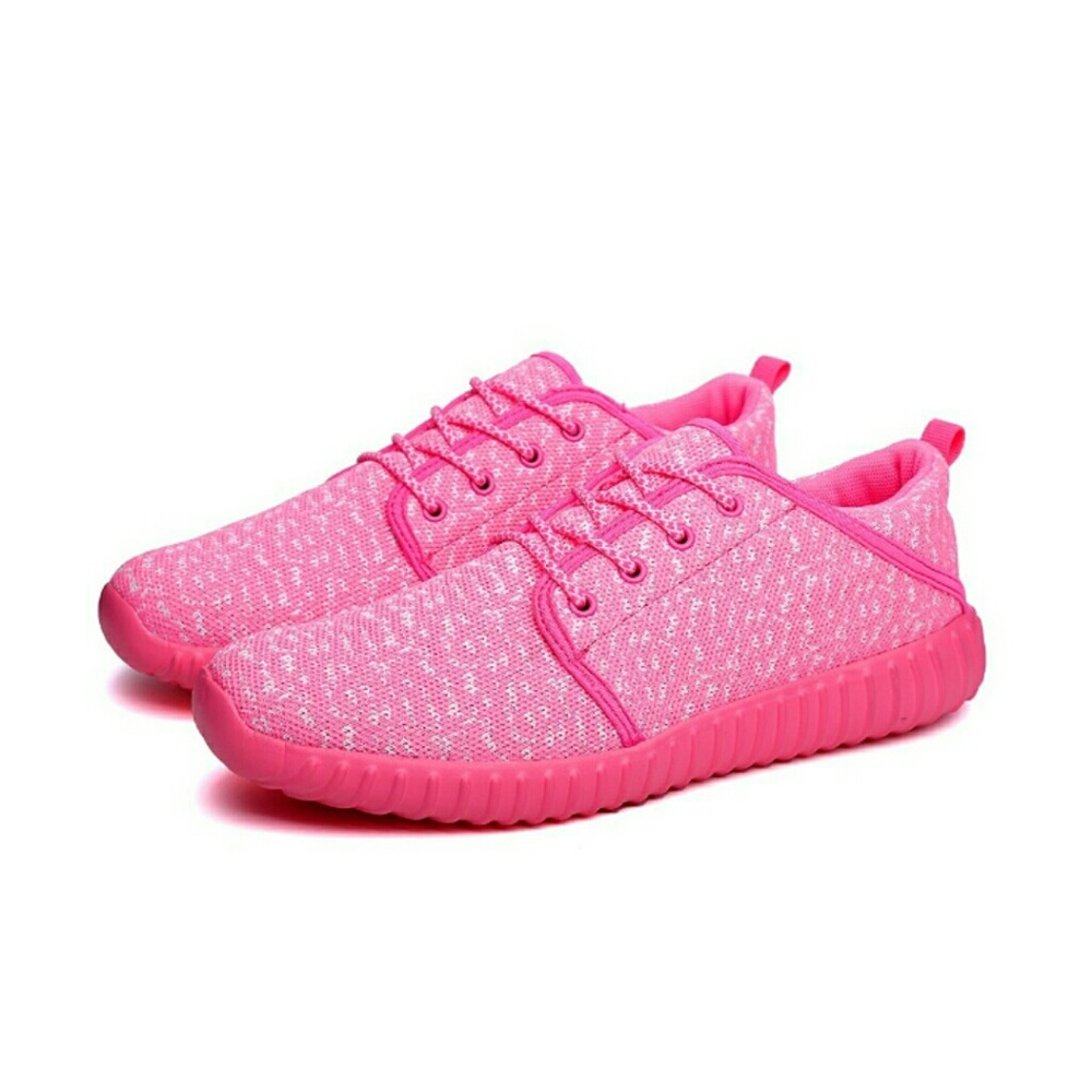 breathable gym shoes