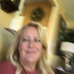 Meet your Posher, Cathy