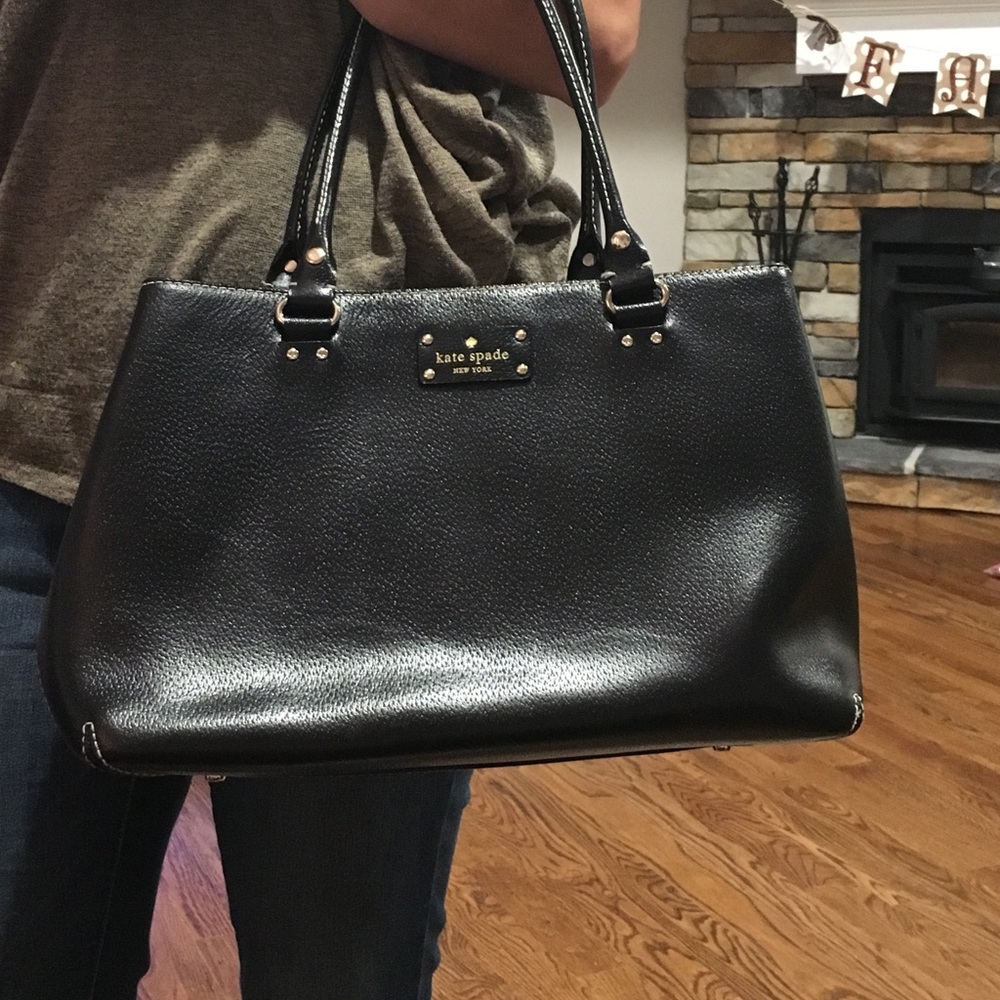 LIKE NEW Kate Spade leather shoulder bag - Picture 5 of 8