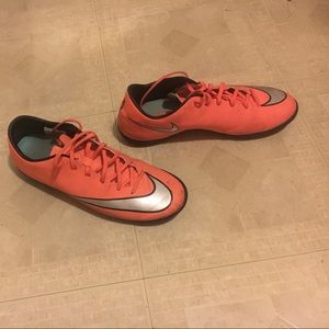 Orange NIKE MERCURIAL indoor cleats